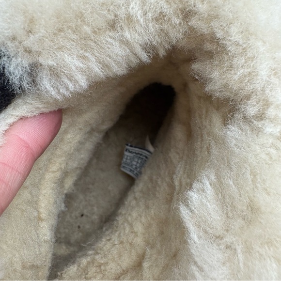 Bearpaw Abby Hickory Boots Brown Suede Boot Women’s Size 8 Shearling Trim Winter - Picture 8 of 8